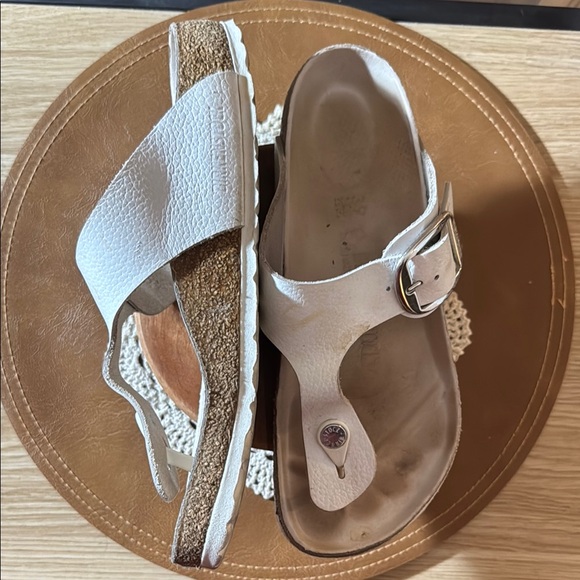 Birkenstock Gizeh Soft Footbed Thong Sandals - Picture 2 of 5